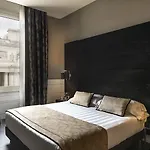 Hotel The Glam