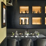 Hotel The Glam