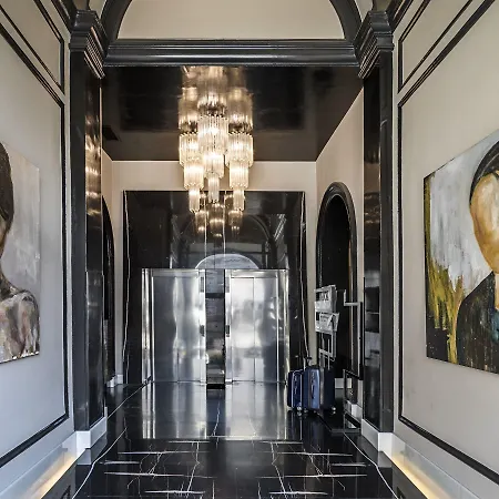 The Glam Hotel 4*