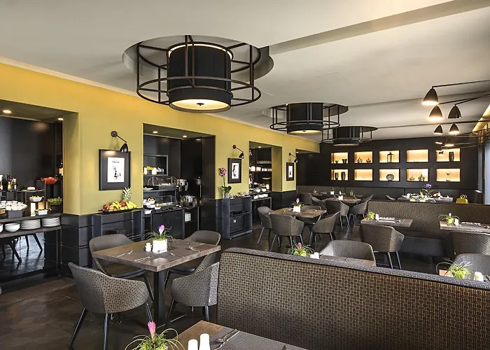 The Glam ホテル 4*