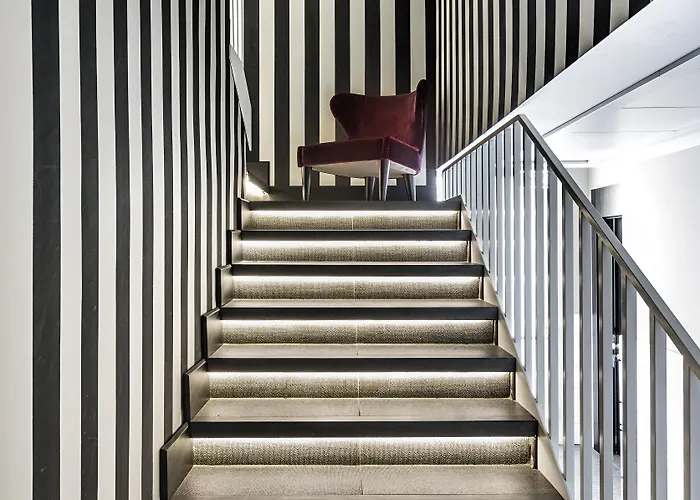 Hotel The Glam 4*
