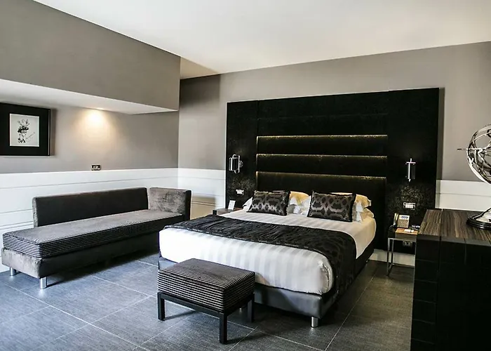 The Glam 4* Rome