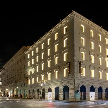 The Glam 4* Rome
