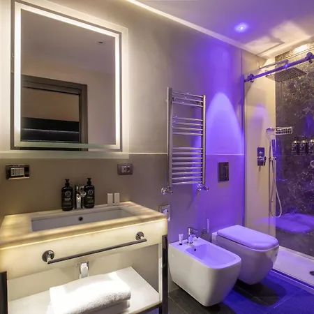 The Glam 4* Rome
